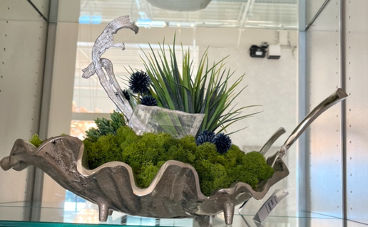 Leaf Container with Floral and Selenite Window